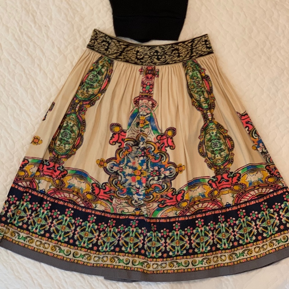 BOHO CHIC MIDI SKIRT